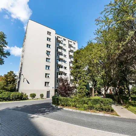 Solec Prestigious Apartment